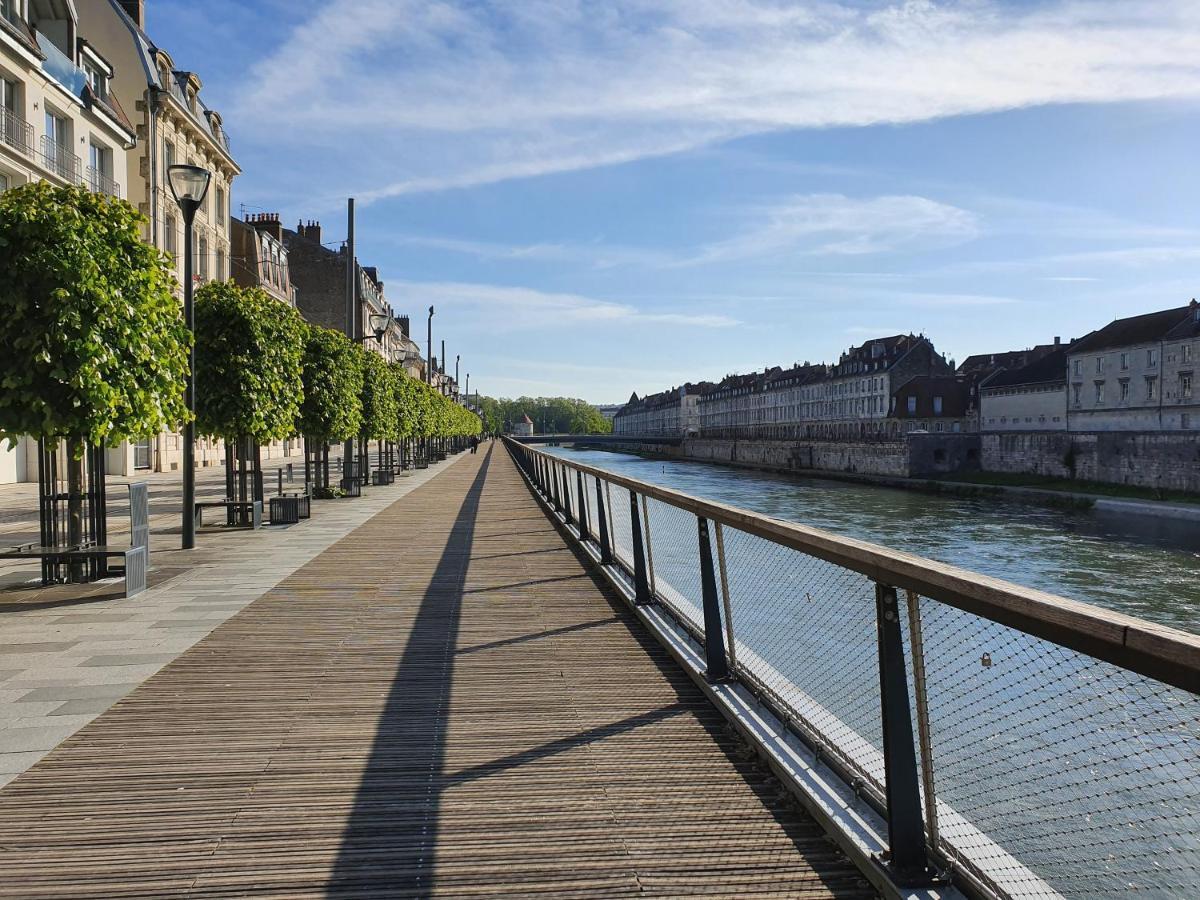 La Loge Marola Apartment Besancon Bagian luar foto